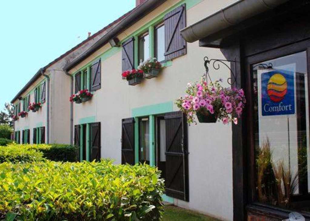 Contact Hotel Restaurant La Chaumiere Entre Orgeval Et Flins A13 Sortie 8 لي مْيورو المظهر الخارجي الصورة