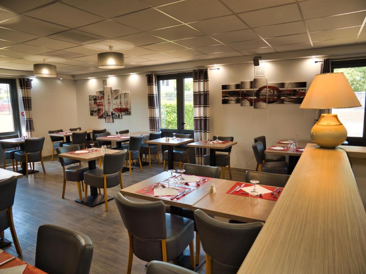 Contact Hotel Restaurant La Chaumiere Entre Orgeval Et Flins A13 Sortie 8 لي مْيورو المظهر الخارجي الصورة